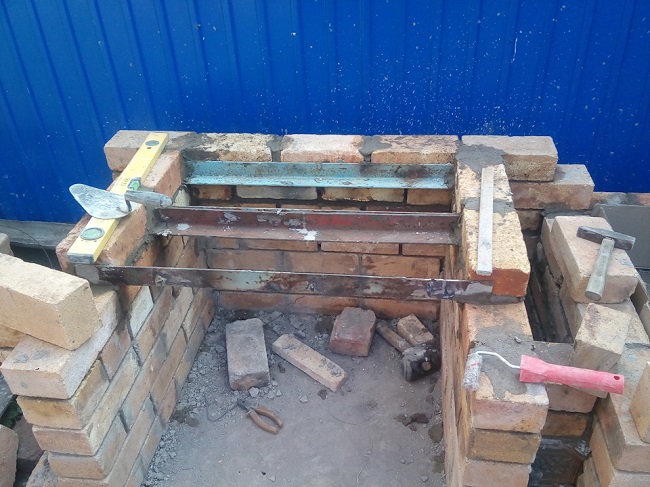 砖砌烧烤炉建造-89