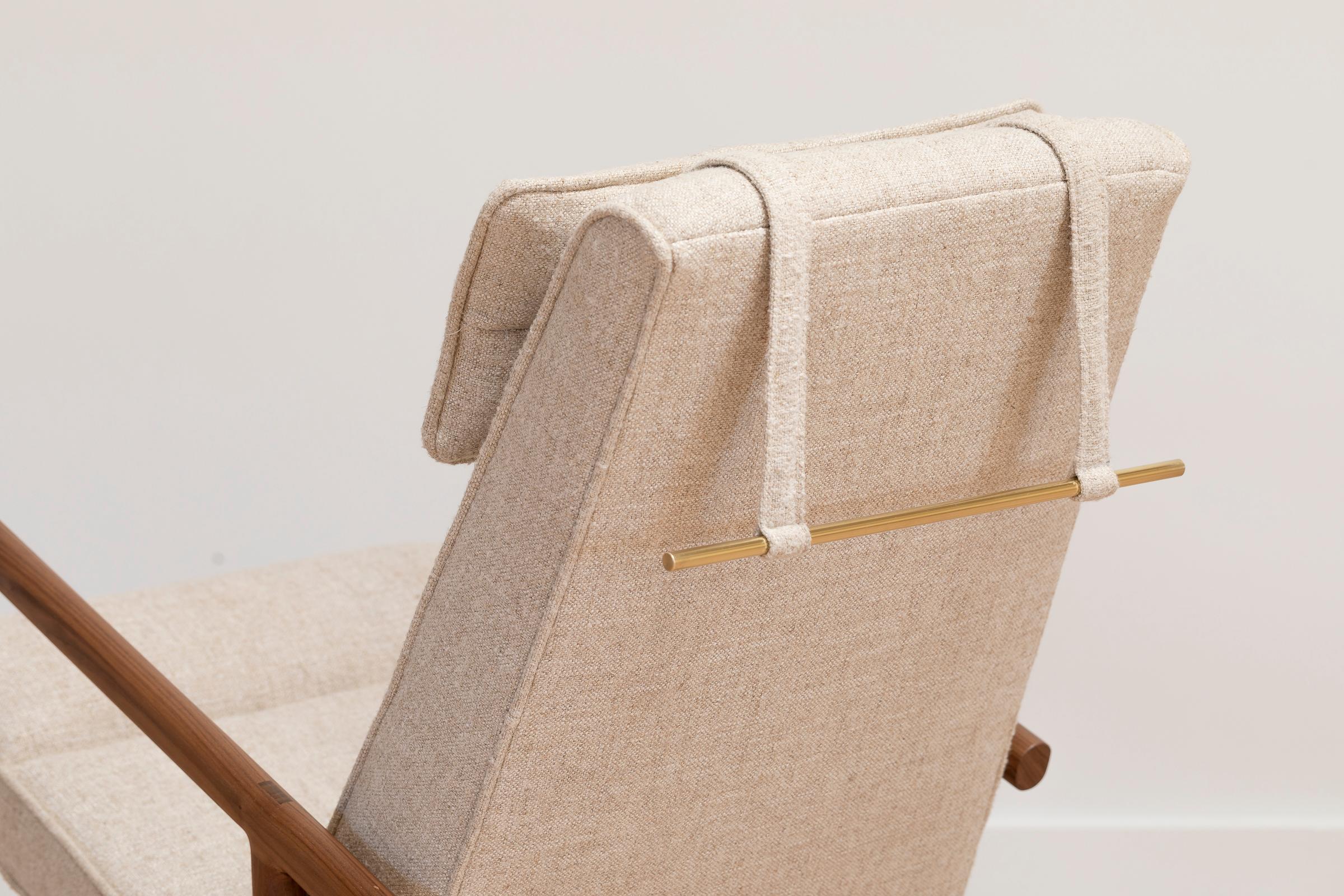Earl Walnut, Ivory Textured Linen Moresby Rocking Chair For Sale at 1stDibs | ivory rocking chair, walnut rocking chair, earl ivory-6