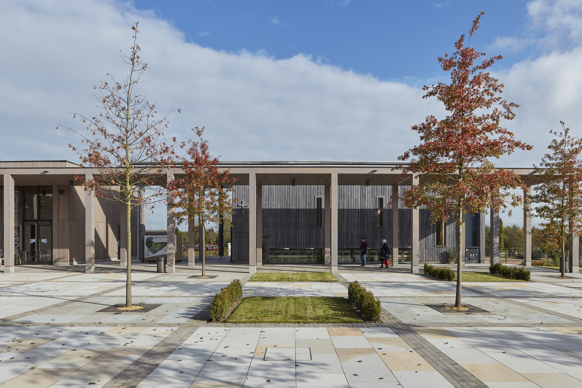 National Memorial Arboretum’s Remembrance Centre / Glenn Howells Architects-27