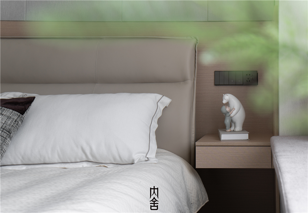 浓浓月色 · 现代轻奢四室两厅软装改造丨内舍软装·总部设计团队-22