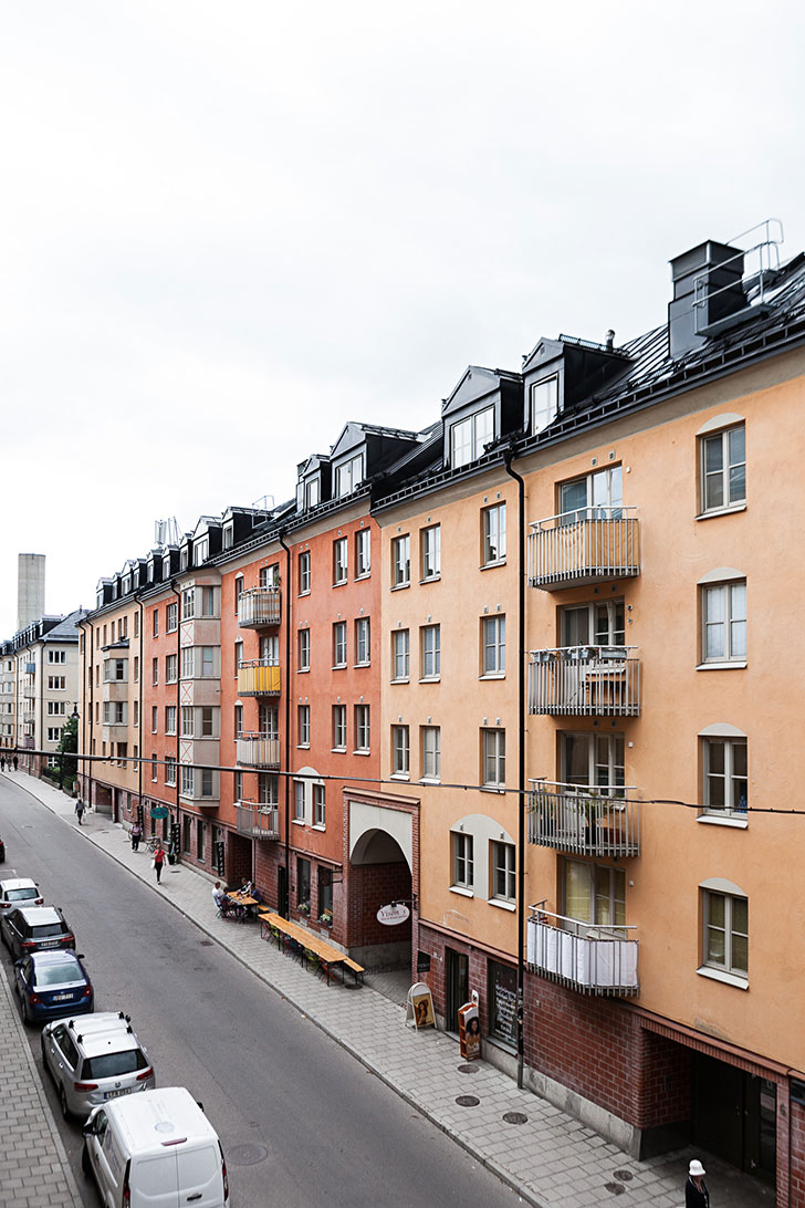 瑞典小公寓的层叠卧室设计-10