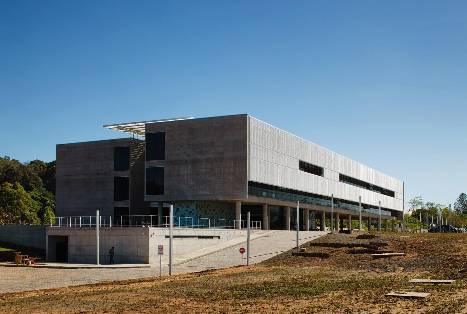 巴西 LEED 金级软件公司办公楼-3