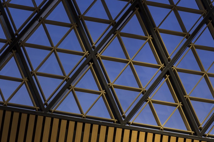 智利 NBI 社区犹太教堂与社区中心·现代宗教建筑的融合-18