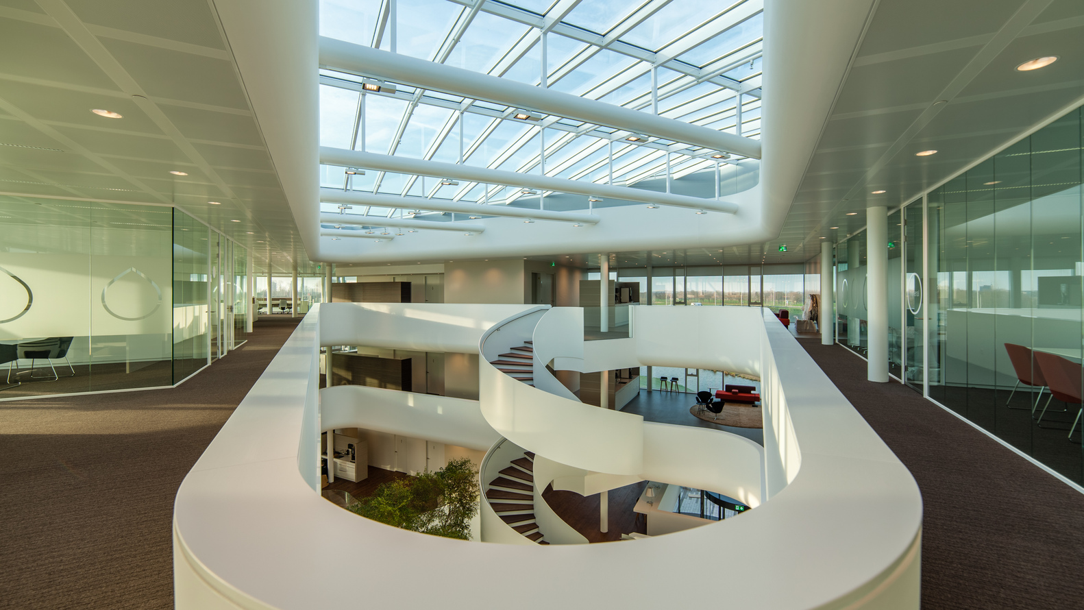 New Highly-Energy Efficient Office For Vreugdenhil / Maas Architecten-2