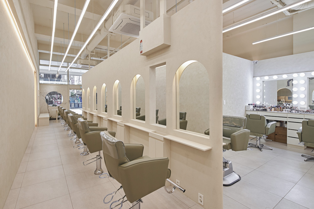 现代简约 30 平米美容室设计-6