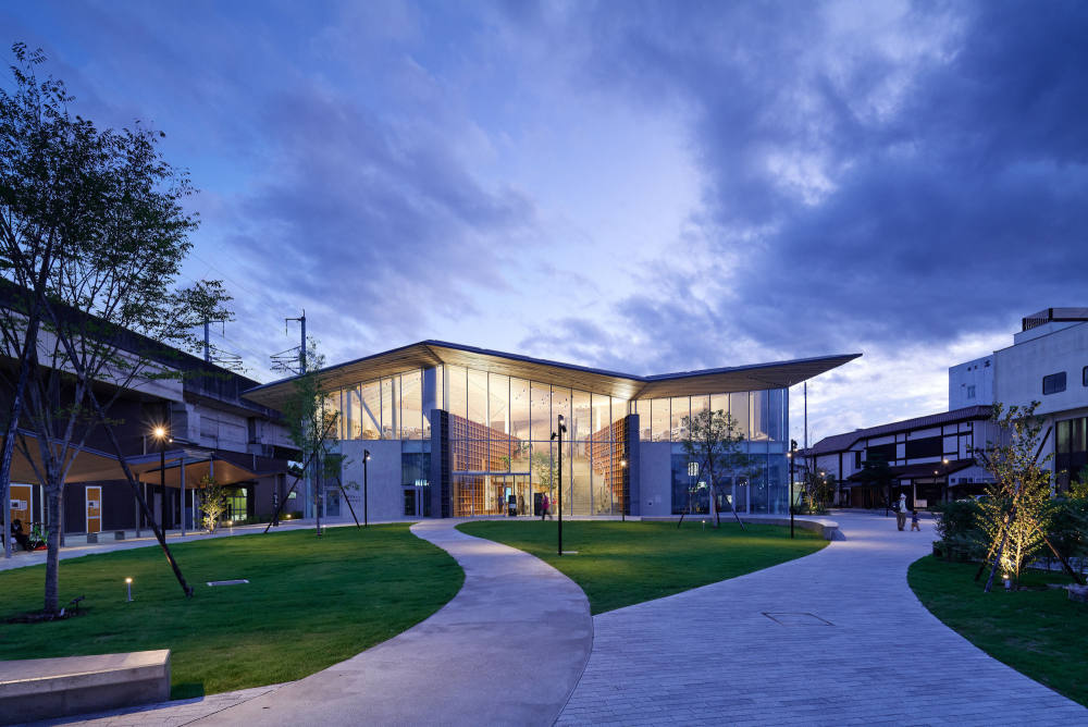 日本 Nasushiobara 市图书馆 | 融入森林元素,打造多感官学习空间-27