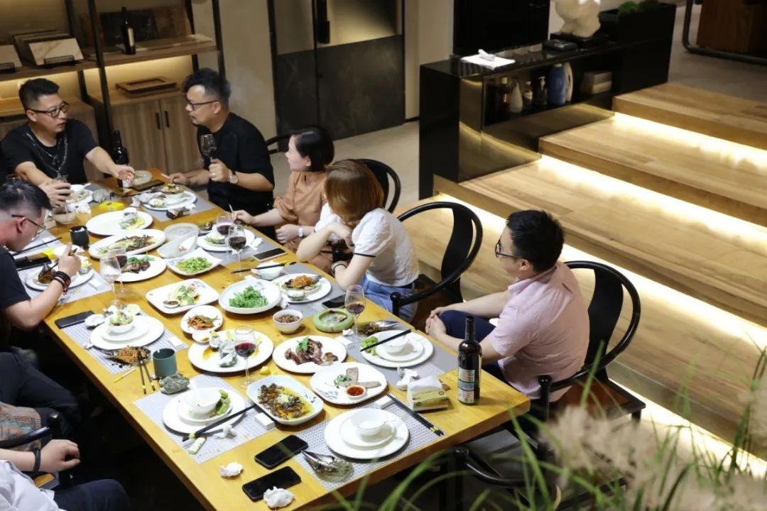 蜂宿设计 || 把酒言欢 | 万科城市之光别墅 B 区瀚然院 27 栋 108 室-29