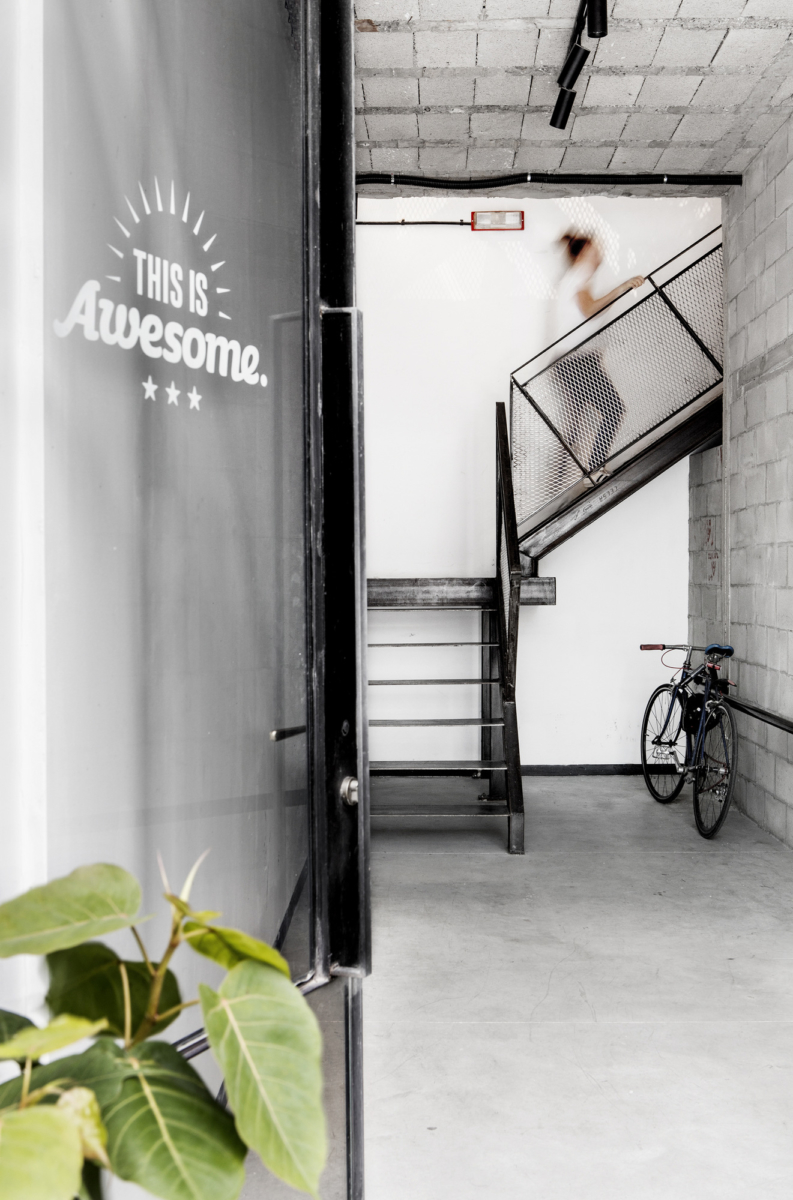 工业风中的温暖灵魂 | 探访 Awesome TLV 特拉维夫办公室-9