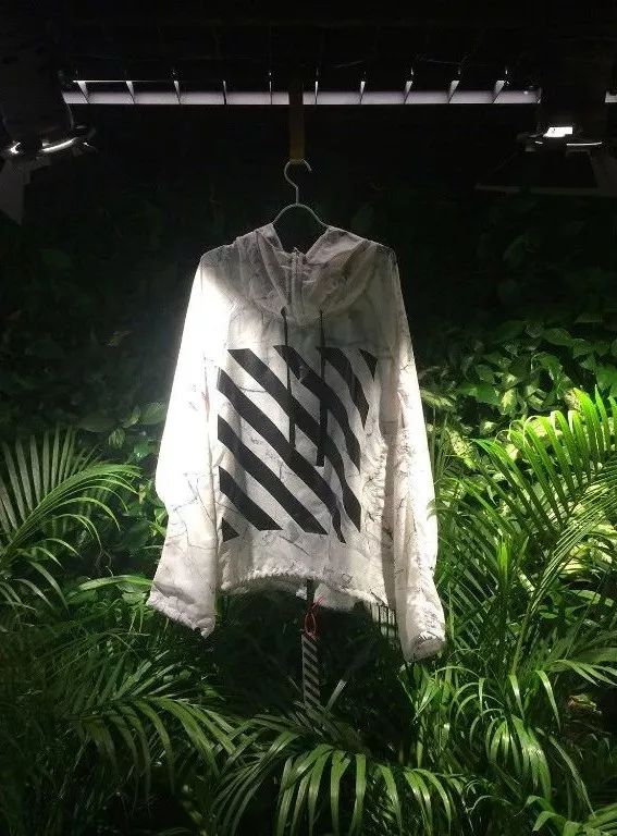 阿布洛的“统一美学” | Off-White 全球 22 个门店设计解析-125