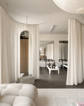 93RA普拉提工作室丨乌克兰利沃夫