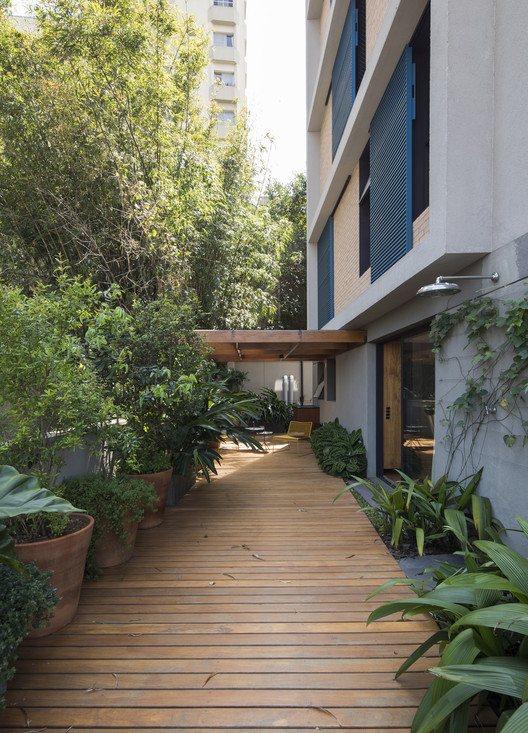 巴西 FLO 公寓——室内外和谐共生-14