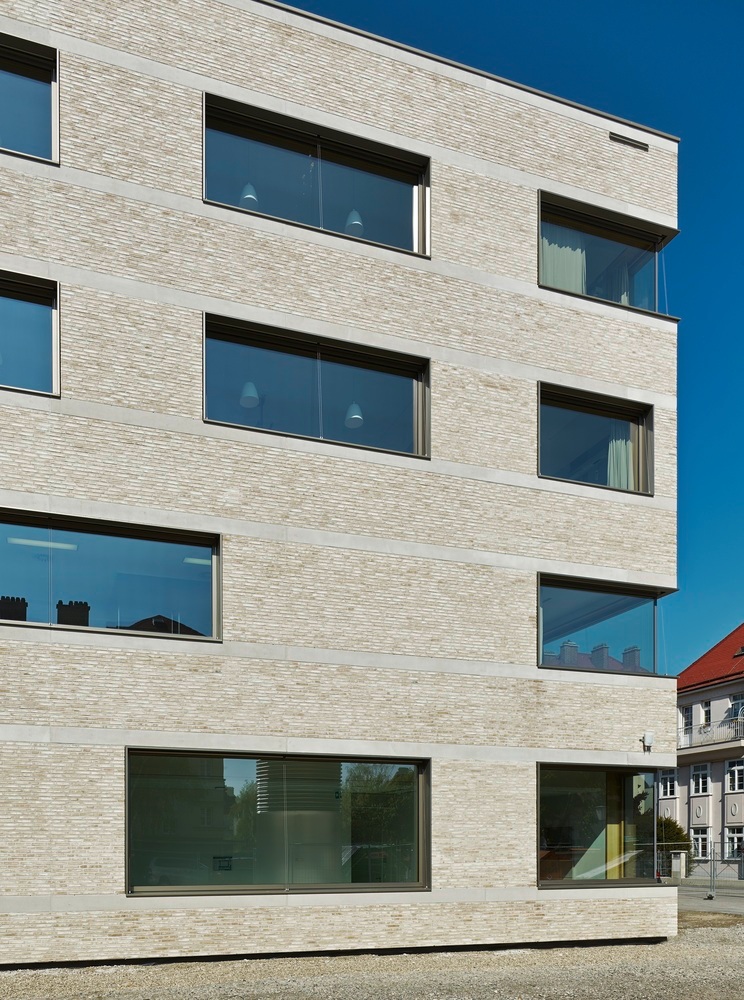 奥地利默德林地区医院丨Paul Katzberger等五人-20