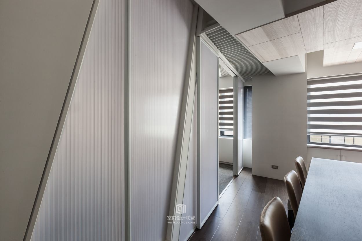 黄仁辉设计--走走-5