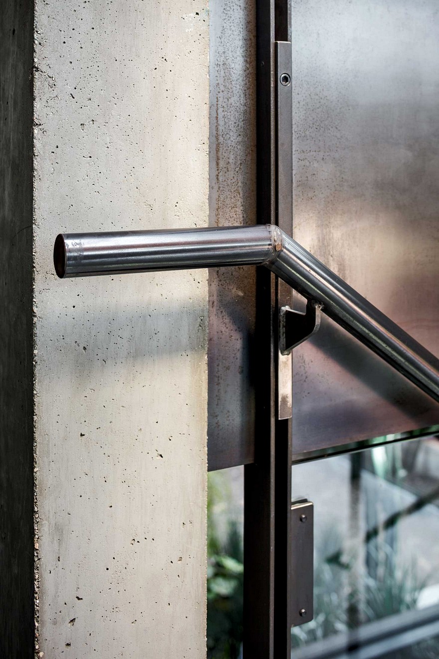 加州圣巴巴拉山顶现代家园(Skyline Residence)-28