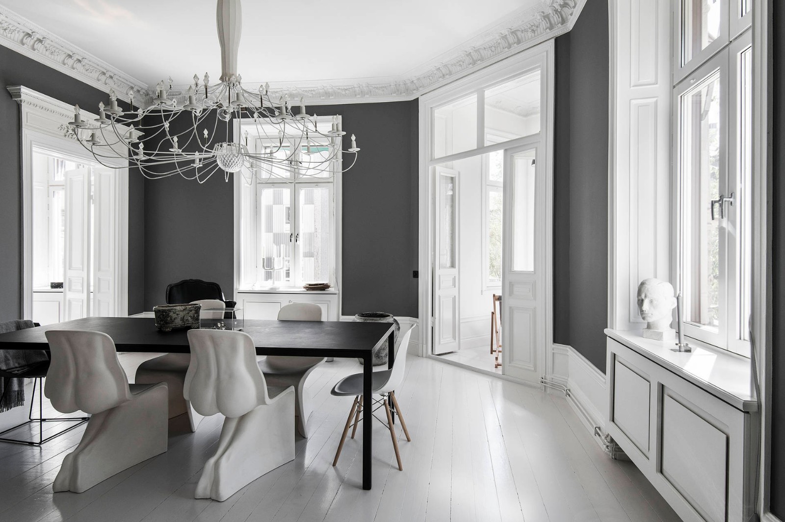 193㎡黑白两色的极简优雅家园-13