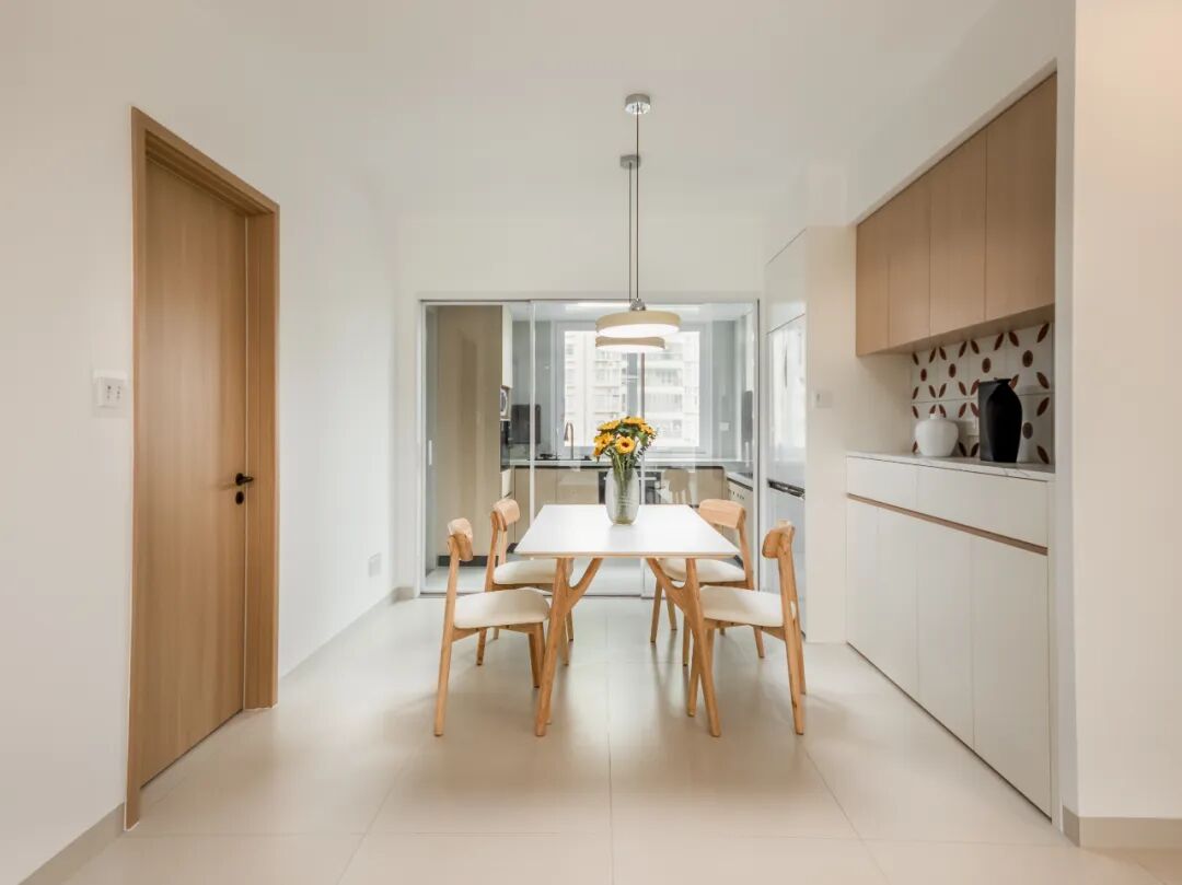 134㎡广州四口之家，巨巨巨温馨的大平层，这套极简原木风直接封神！-96