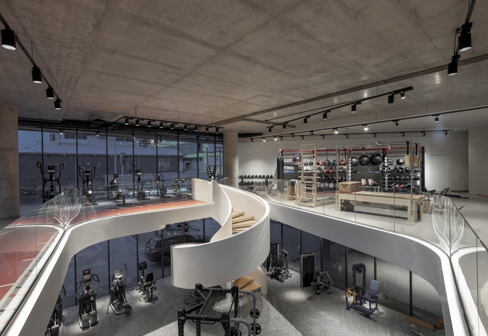 Seara Sports展厅丨泰国曼谷丨Architectkidd-27
