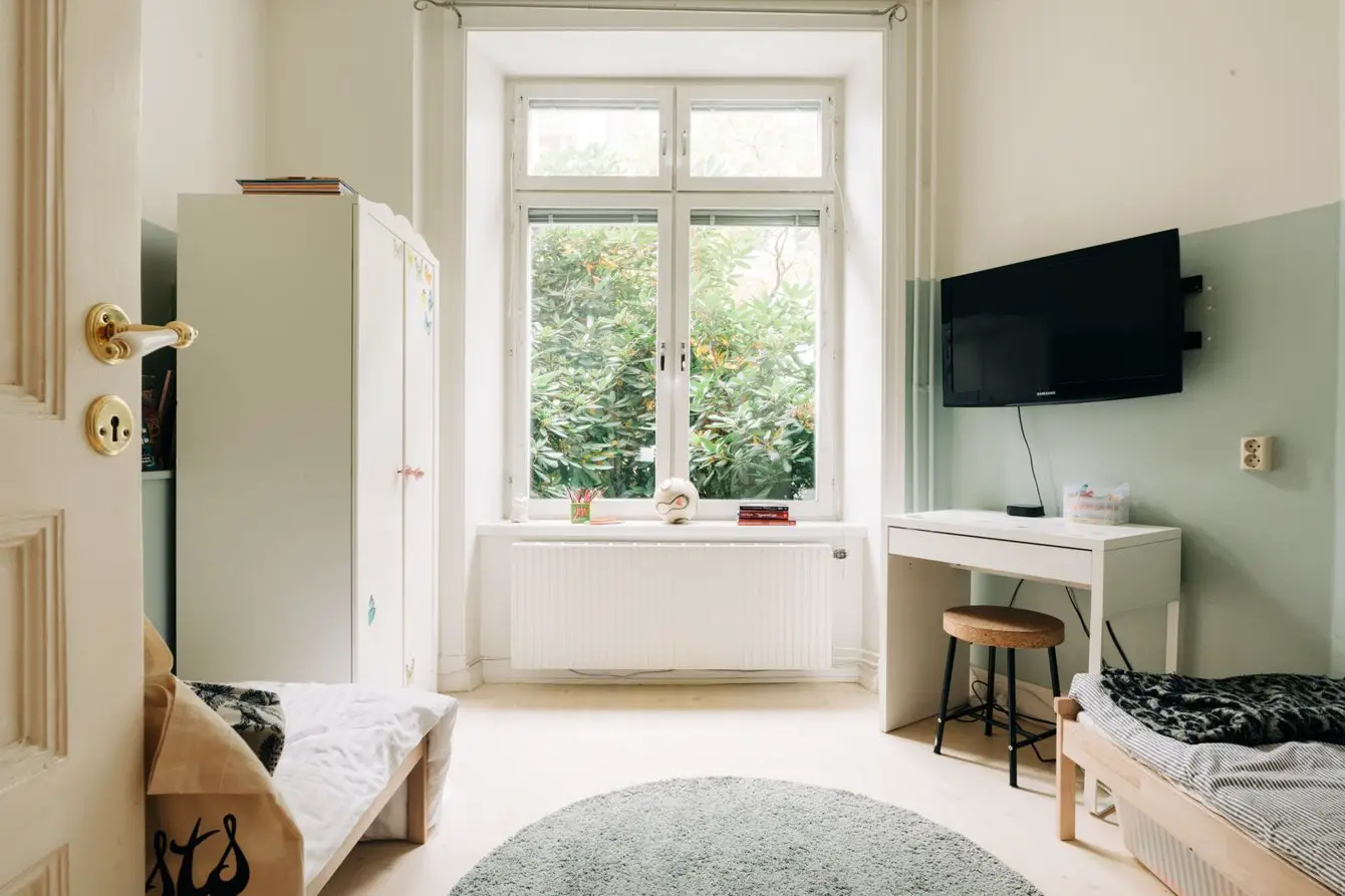 斯德哥尔摩独特设计公寓 | 古典与现代的完美融合-14