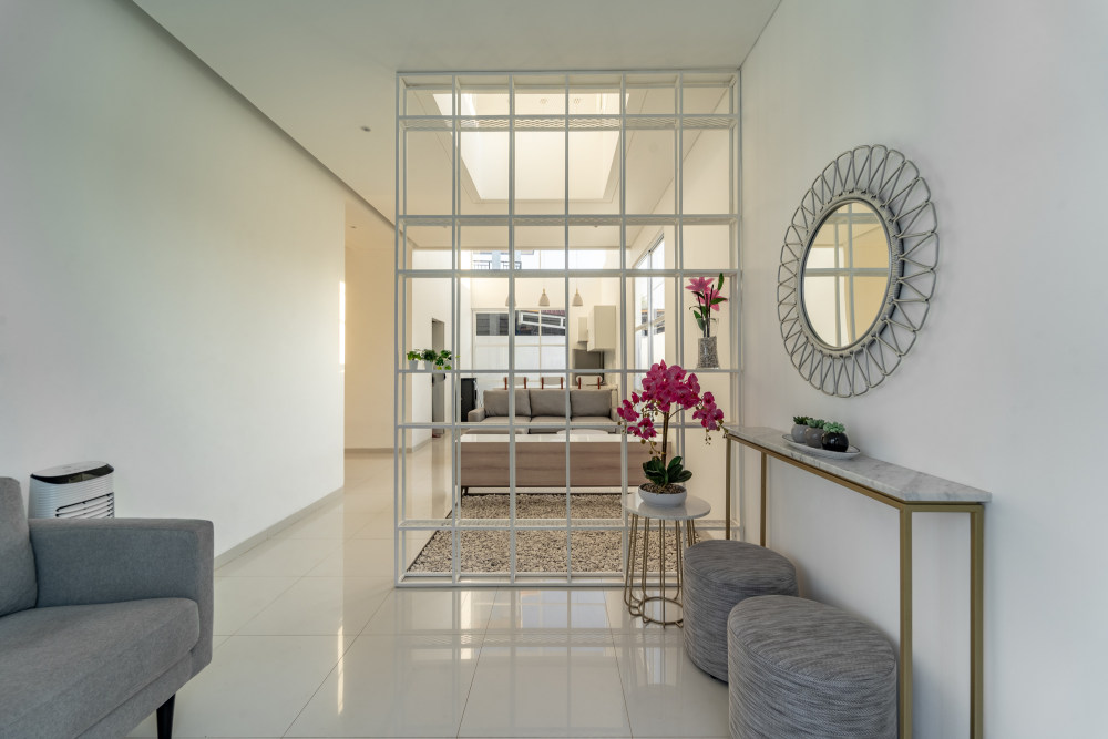 印度尼西亚象牙白别墅-18