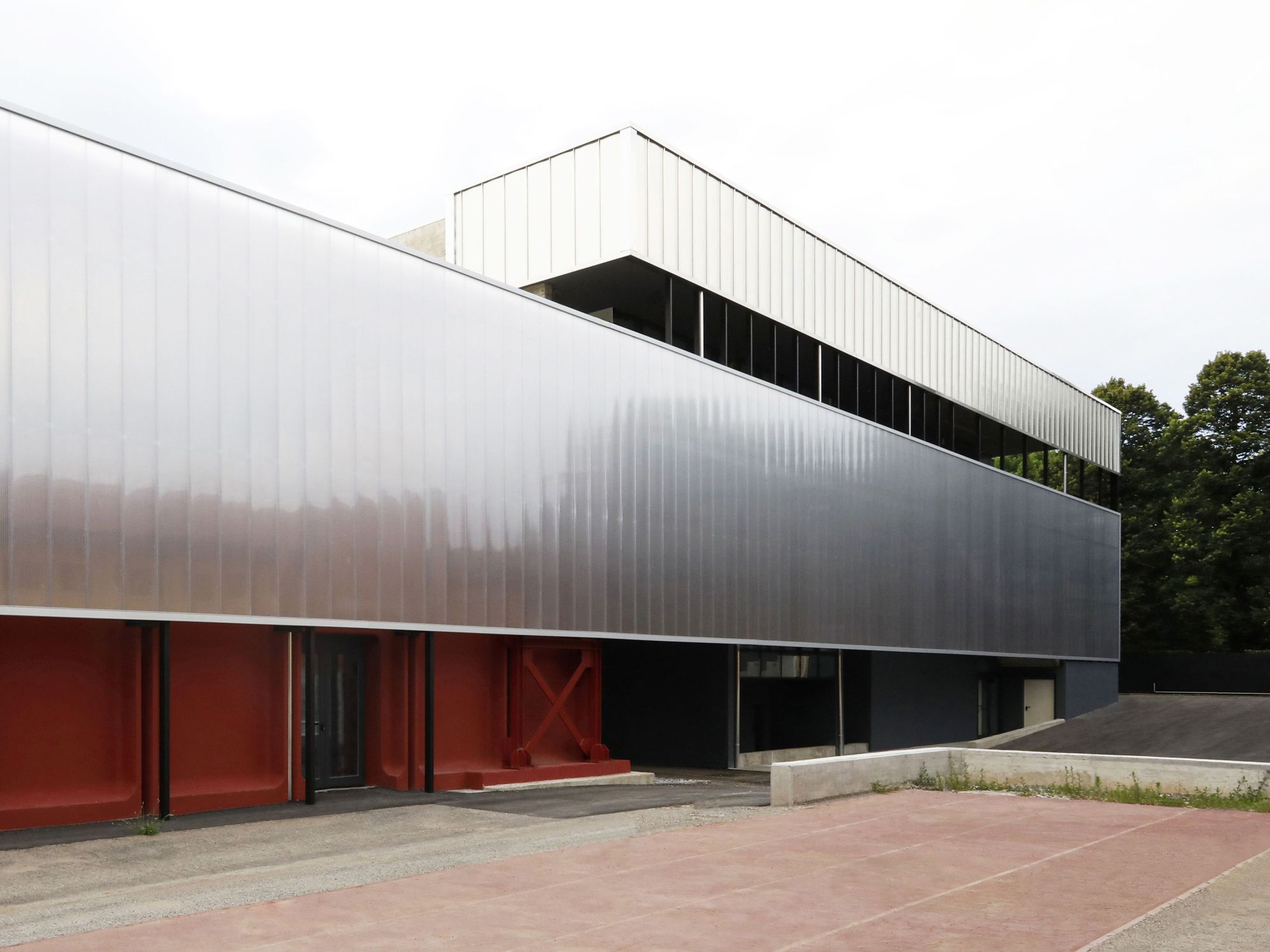 Renovation and Extension E. Fermi Secondary School / Giulia de Appolonia - officina di architettura-13