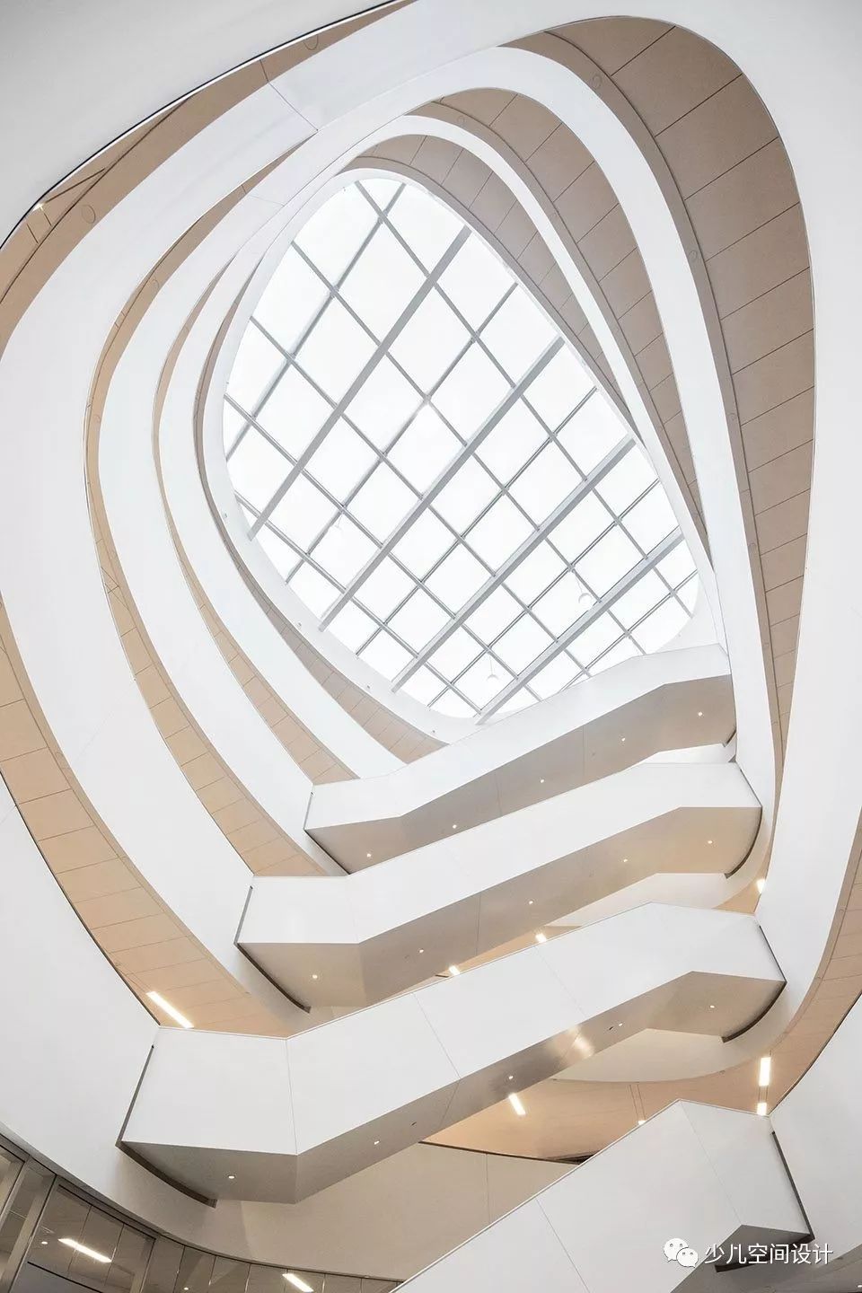 GOOD GOODS 加拿大 丨带有日托中心的办公及研究园区-14