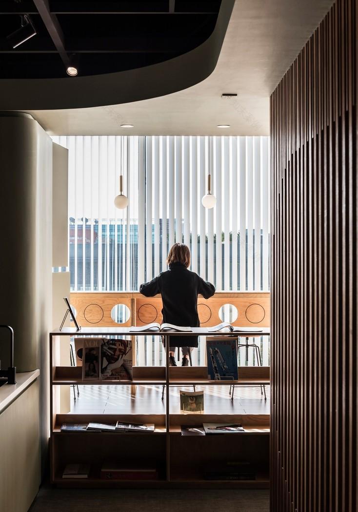 模糊边界,打造轻盈办公阅读空间-21