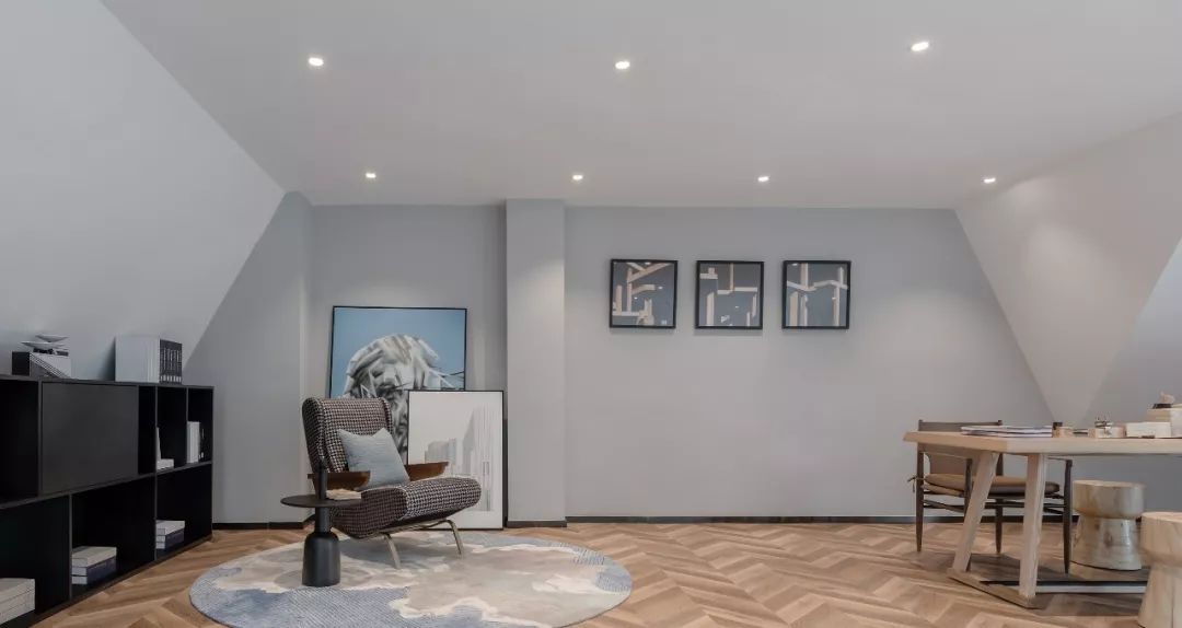 青岛新城红岛湾商墅 | 点线面的艺术重构-31