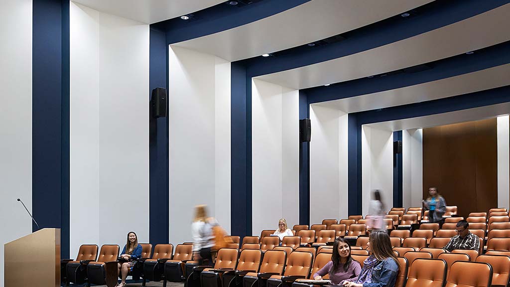 加州 Ventura 学院应用科学中心——互动式项目教学的活力空间-4