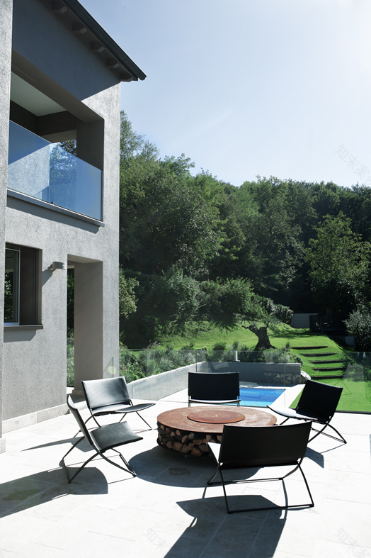 奥尔特利建筑师事务所打造的意大利私人别墅-1