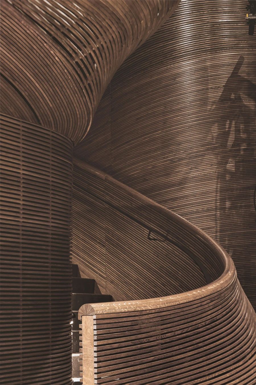 亚特兰大联盟剧院,蒸汽弯曲实木的艺术魅力-29