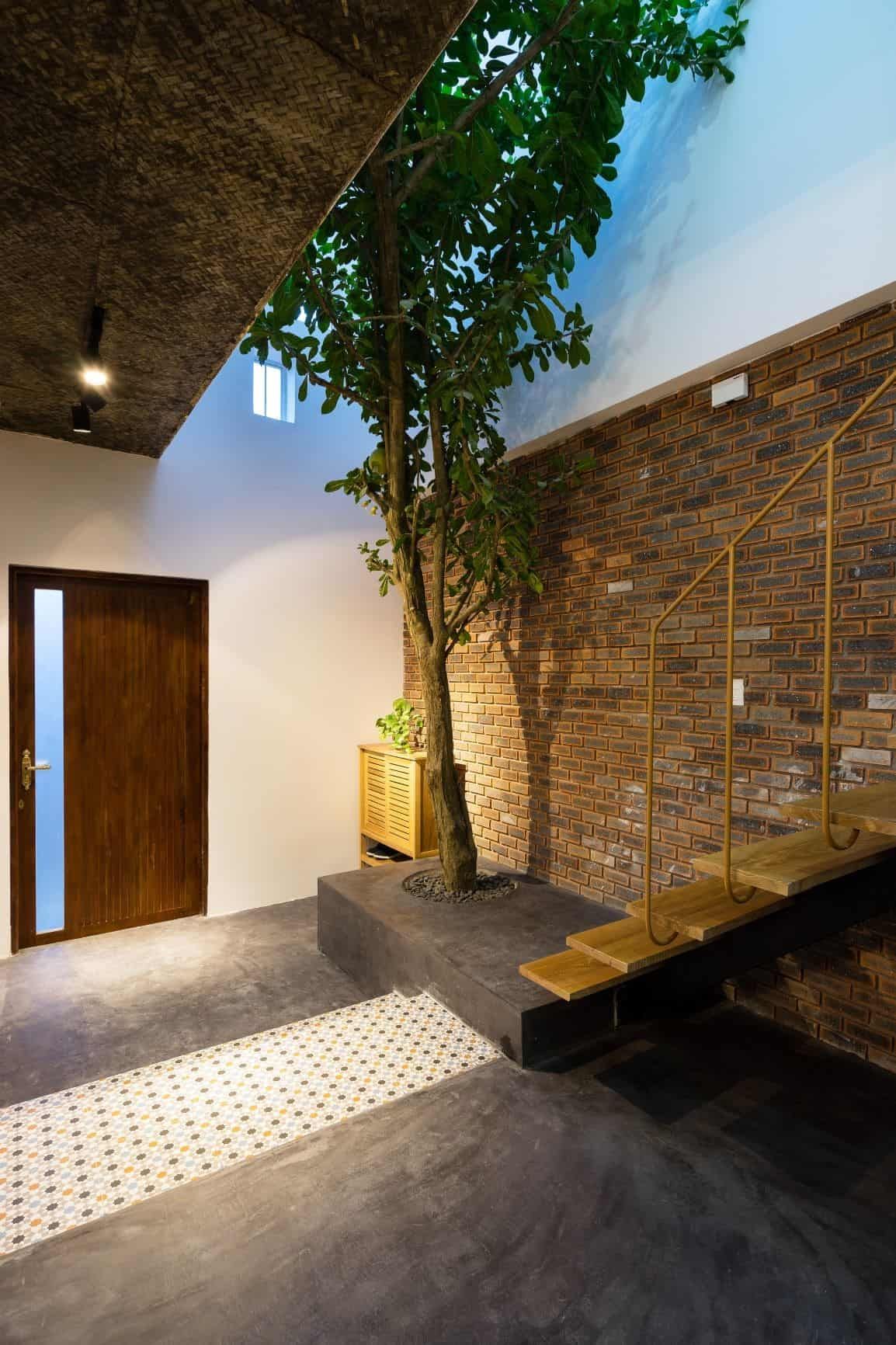 绿意盎然，连接自然的 7×7 之家-24