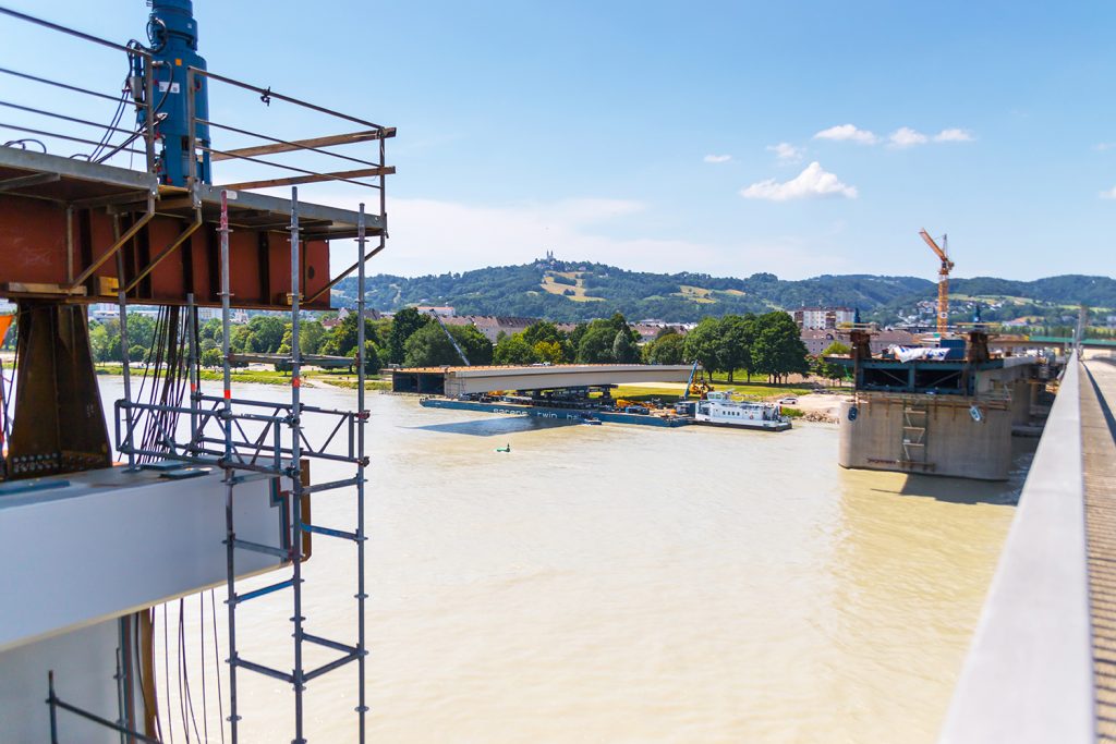 Bypassbrücken Linz第三桥梁段项目丨SOLID architecture ZT GmbH-25