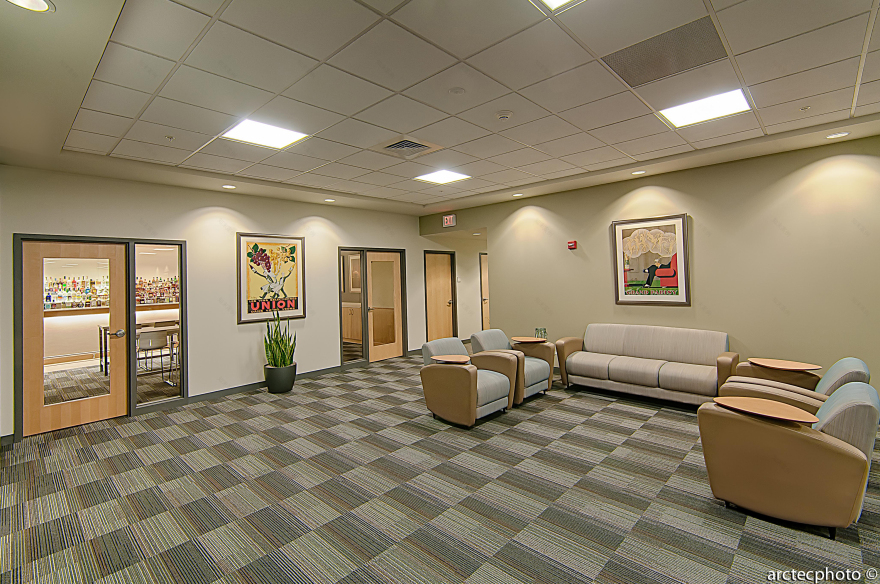 "Horizon Beverage 总部 | BKA 建筑师公司的商业室内设计佳作"-13