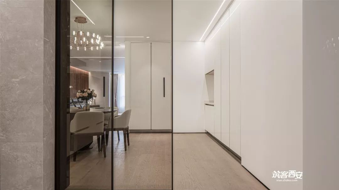 西安胡剑新作 | 400㎡大平层住宅，满足三代人五只猫的舒适生活-44