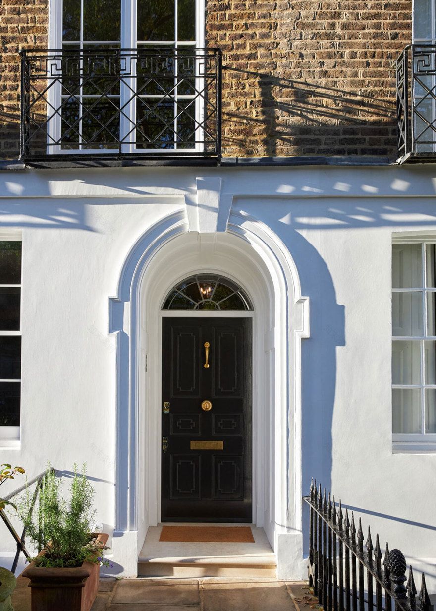 伦敦肯辛顿更新的乔治亚式联排别墅,色彩斑斓的古典之美-28