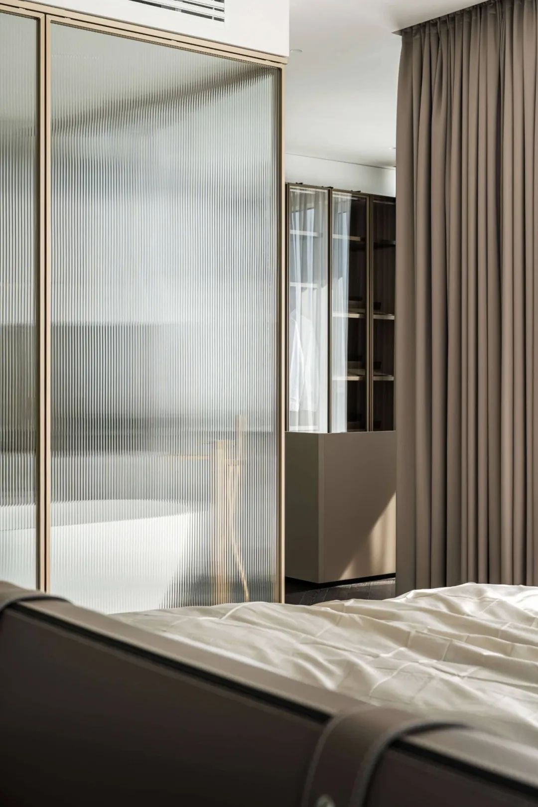 302㎡顶层复式住宅设计丨IQOSA Architect-51