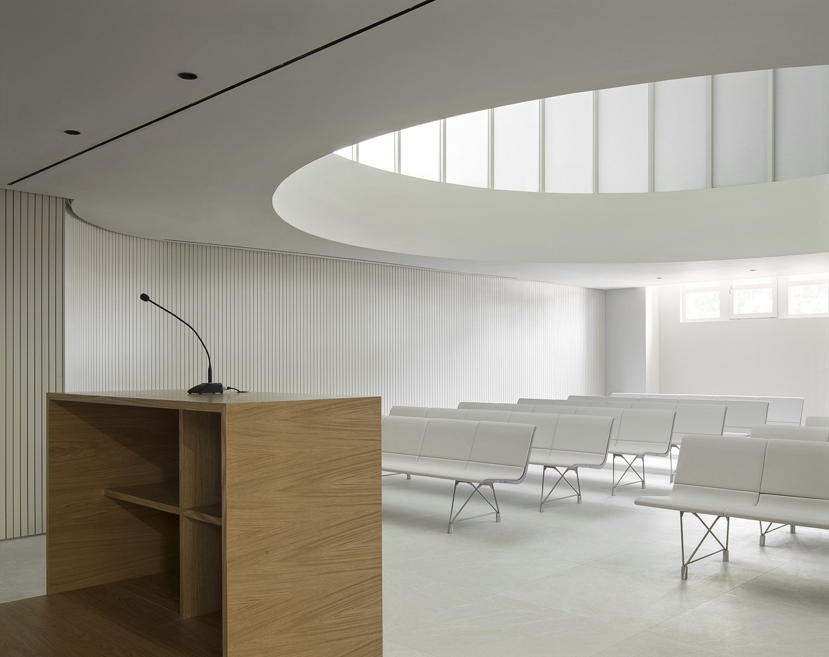 TANATORI DE SANTS 殡仪馆丨西班牙巴塞罗那丨Mirag-36