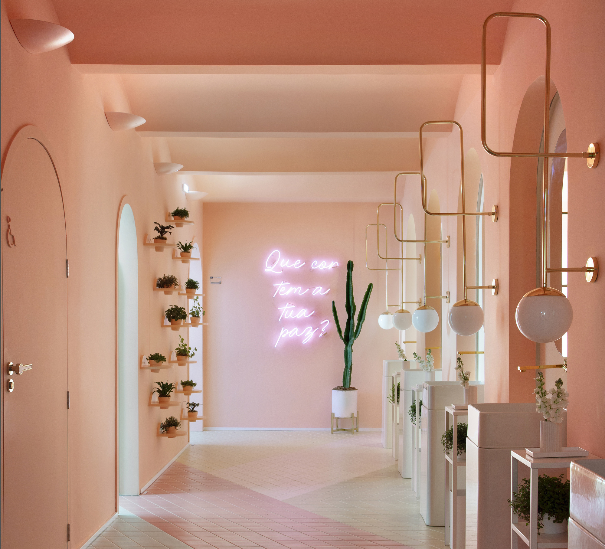 拉瓦博三苏阿韦-11