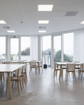 比利时 Machelen 市政厅新 workshop & Office Spaces