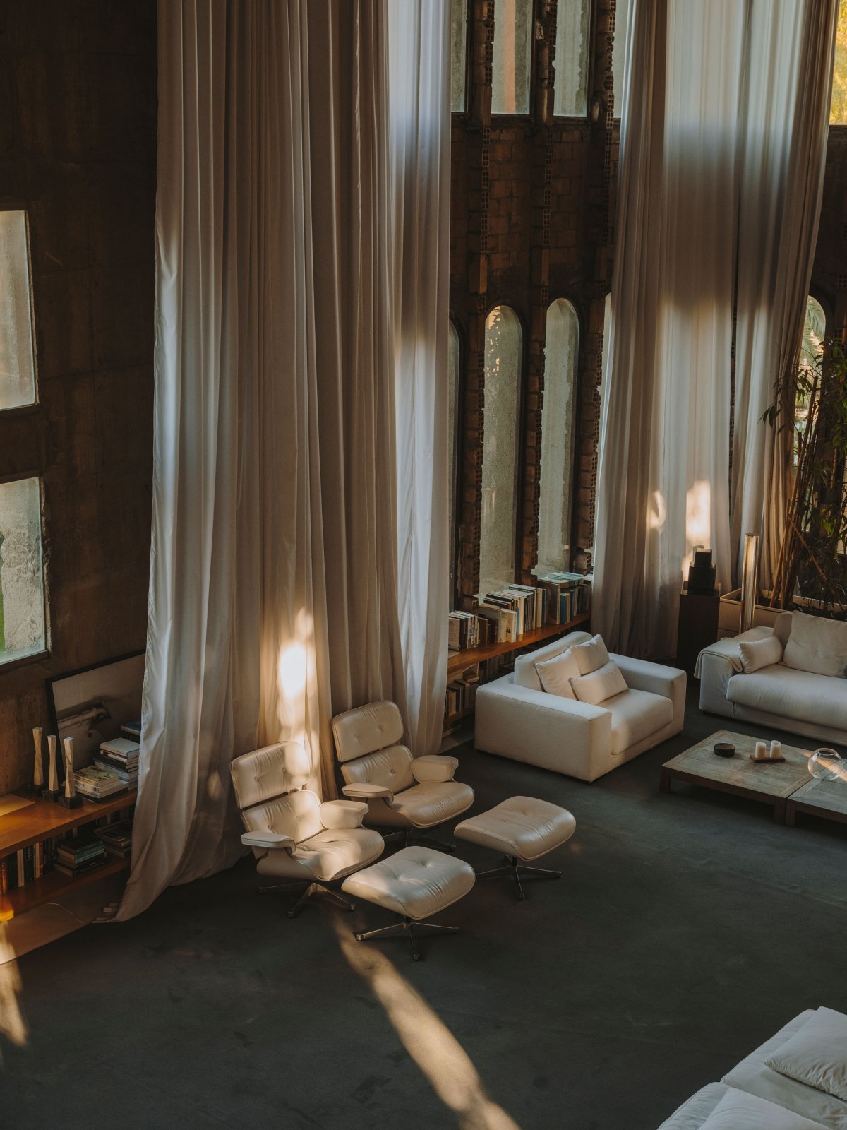 西班牙巴塞罗那郊外废弃水泥工厂改造丨Ricardo Bofill-21