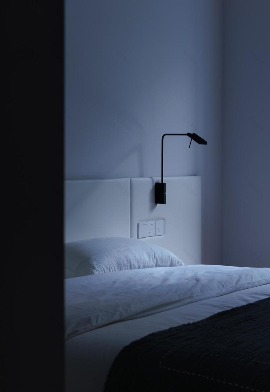 复式的破界与重构:木质骨骼与简白画幕-88