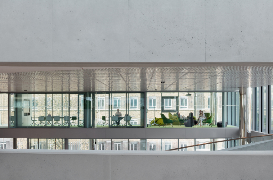 Merck Innovation Center HENN-47