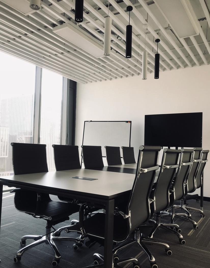 汉威国际工装创客空间——现代创意办公空间设计-6