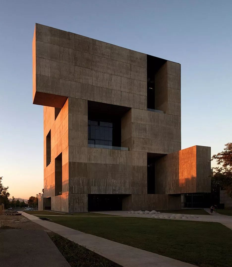 智利的建筑人道主义者 Alejandro Aravena-0