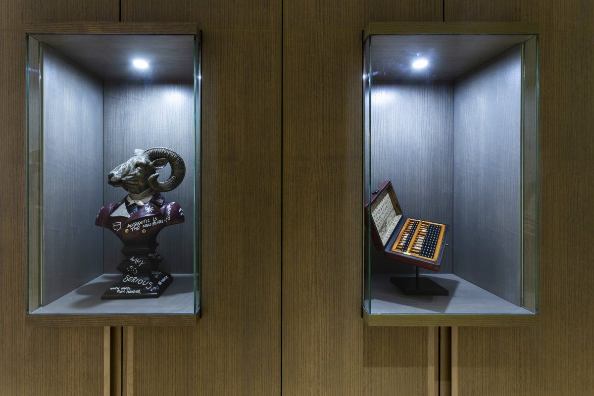 新加坡 Epsilon 投资公司办公室-- 现代与古典的完美融合-15