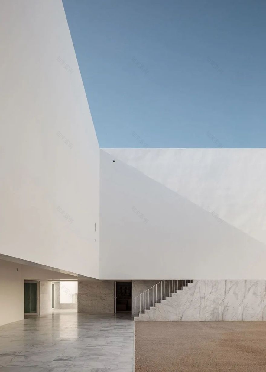 葡萄牙 Grândola 图书馆丨MGA + Pedro Domingos Arquitectos-39