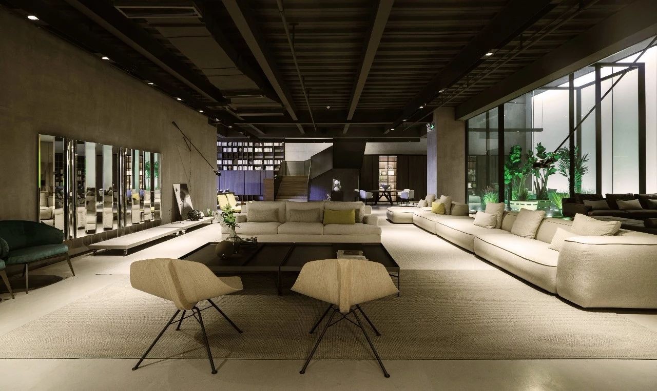 顶级设计丨总给人低调不凡的感觉-14