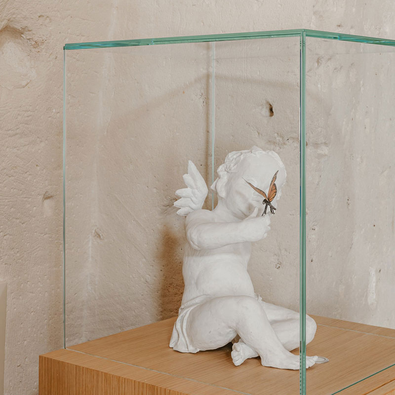 火山岩墙壁和古董花瓶：意大利的艾马斯特里迷你酒店-23