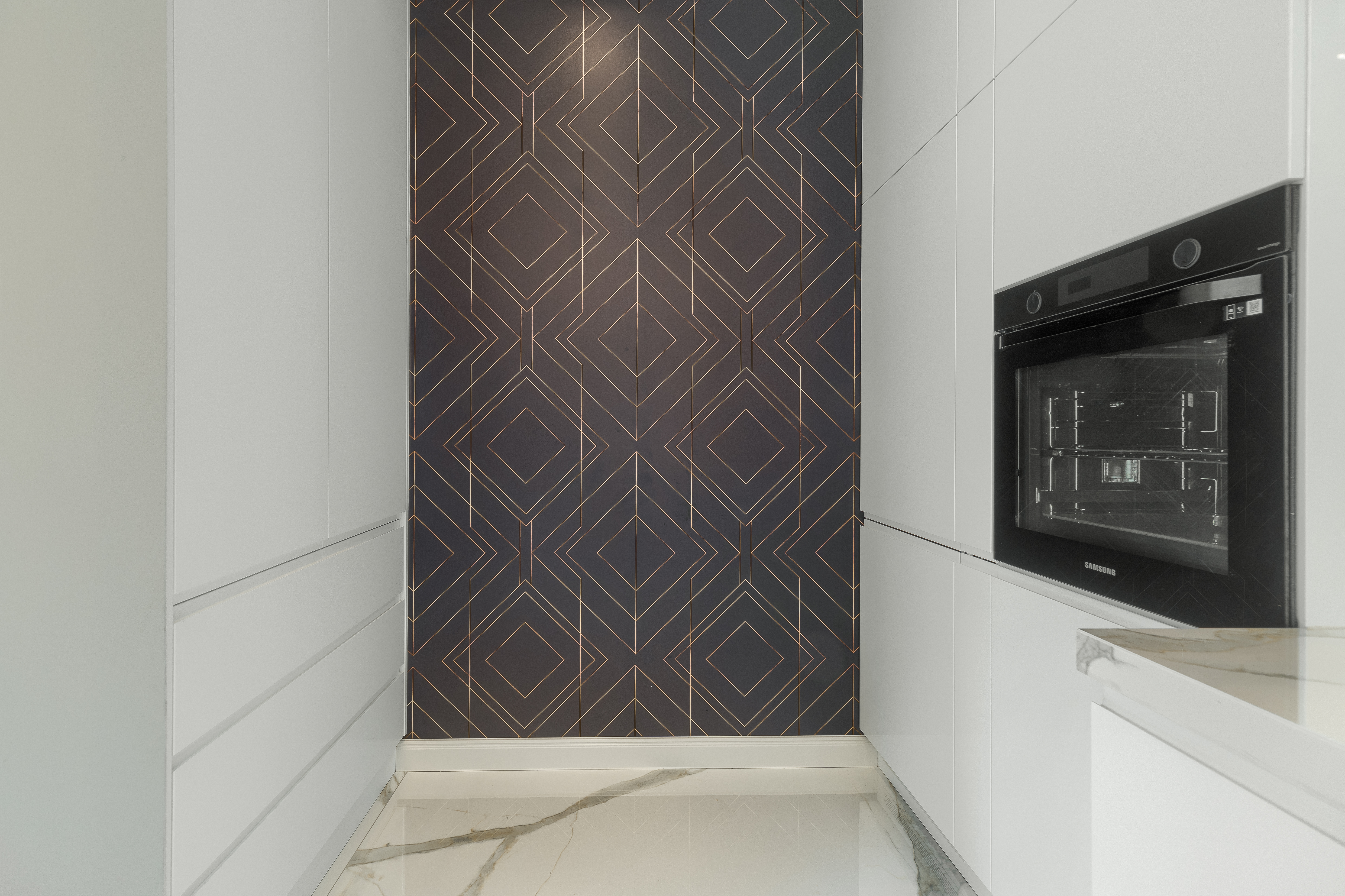 V44_open kitchen & dining room-6