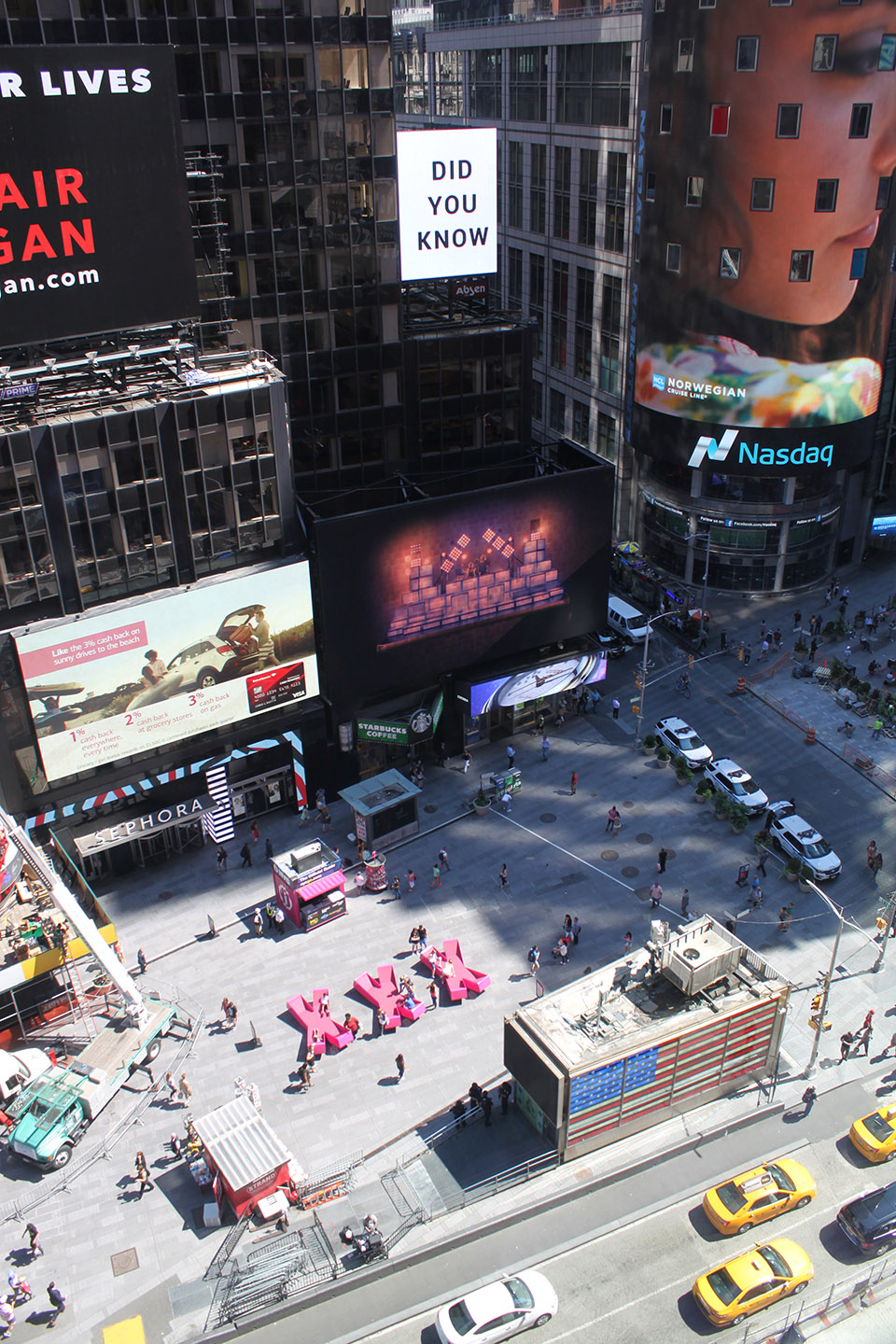 纽约时代广场新风景, X形躺椅 / J. MAYER H. und Partner Architekten-30